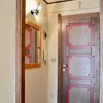 Hostdomus - Royal View Апартаменты