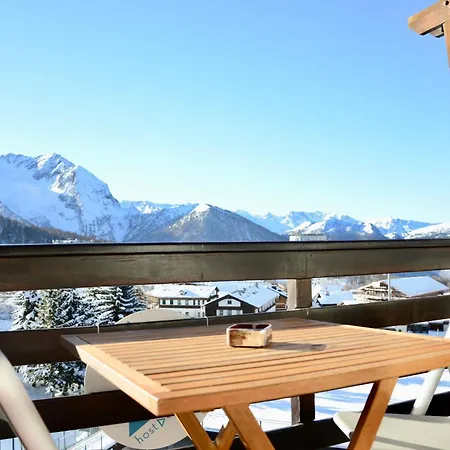 Hostdomus - Royal View Apartman *