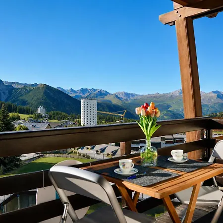 Hostdomus - Royal View Appartement